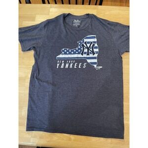 New York Yankee Majestic Threads Tshirt Mens Xl